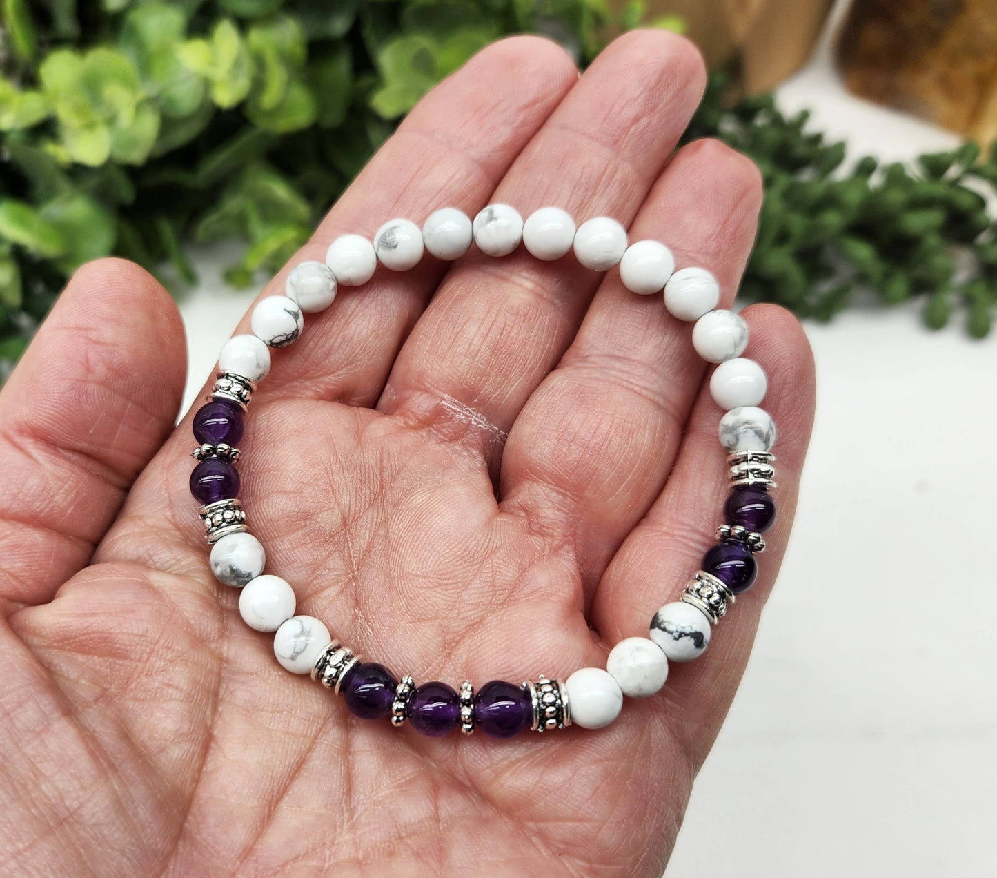 Amethyst and White Howlite Bracelet