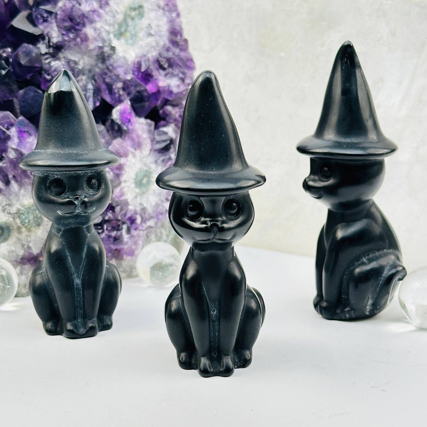 Black Onyx Crystal Cat with Hat - Halloween Decor