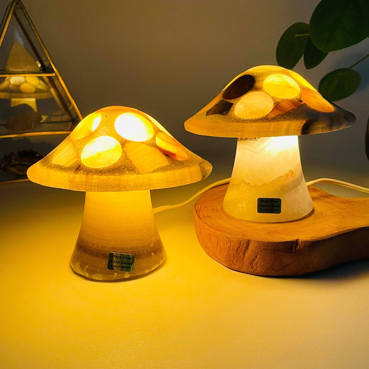 Mexican Onyx Stone Crystal Mushroom Lamp