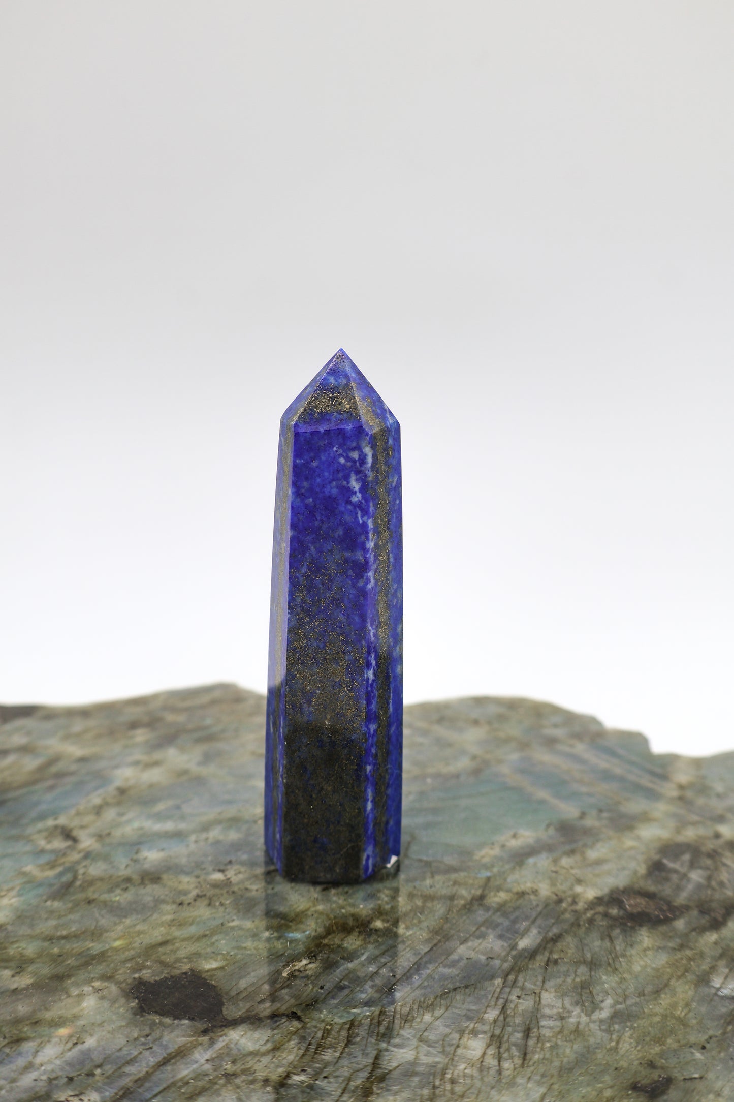 Lapis Lazuli Obelisk Tower (Single Terminated)