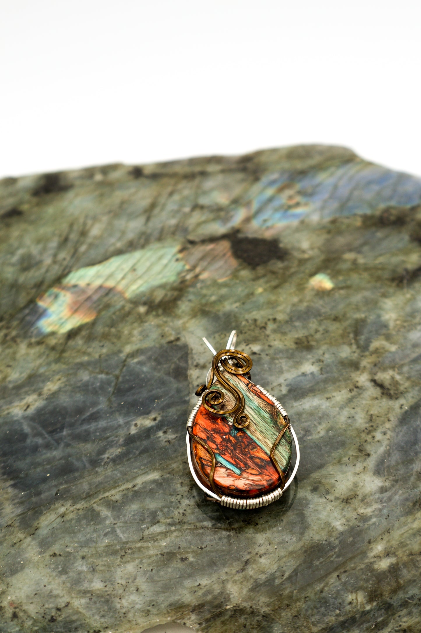 Tumbleweed Tumblestone Pendant | Hand Crafted In Arizona By Native Americans