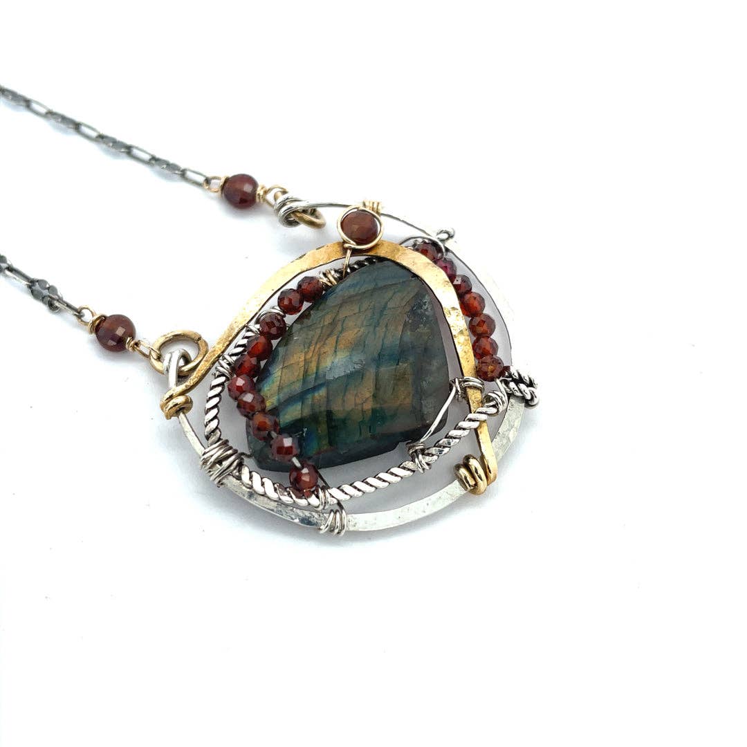 Cinnamon Labradorite Necklace with Chain