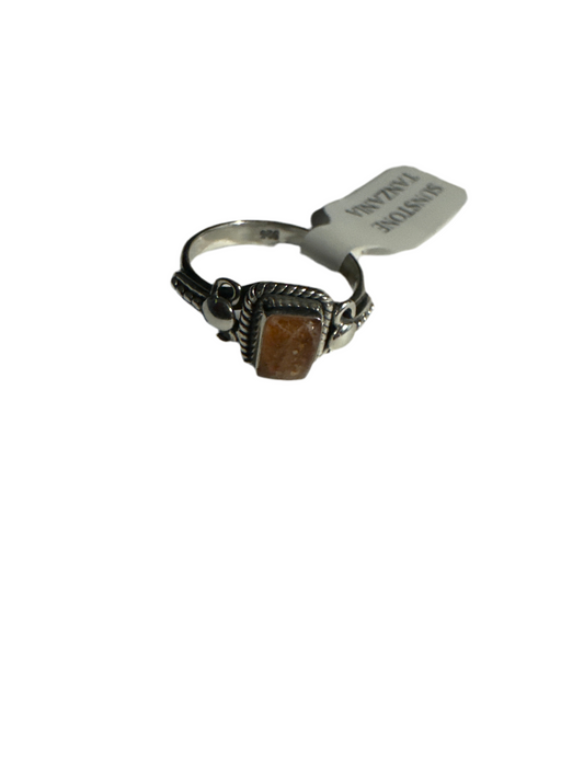 Sunstone Size 4 Sterling Silver Ring