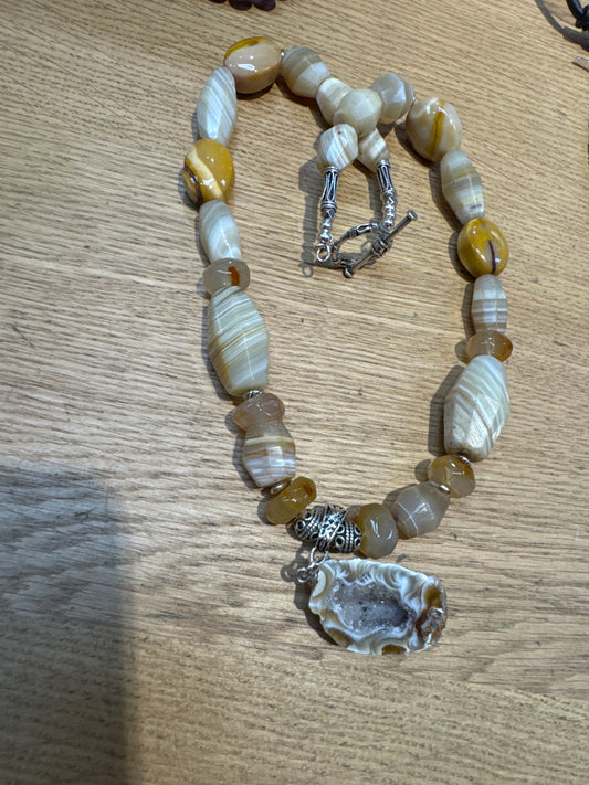 Agate Geode Pendant Necklace