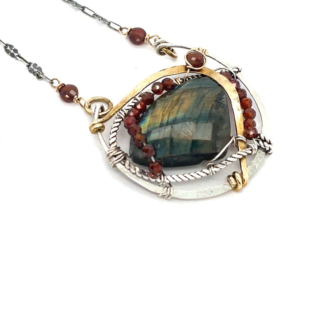 Cinnamon Labradorite Necklace with Chain