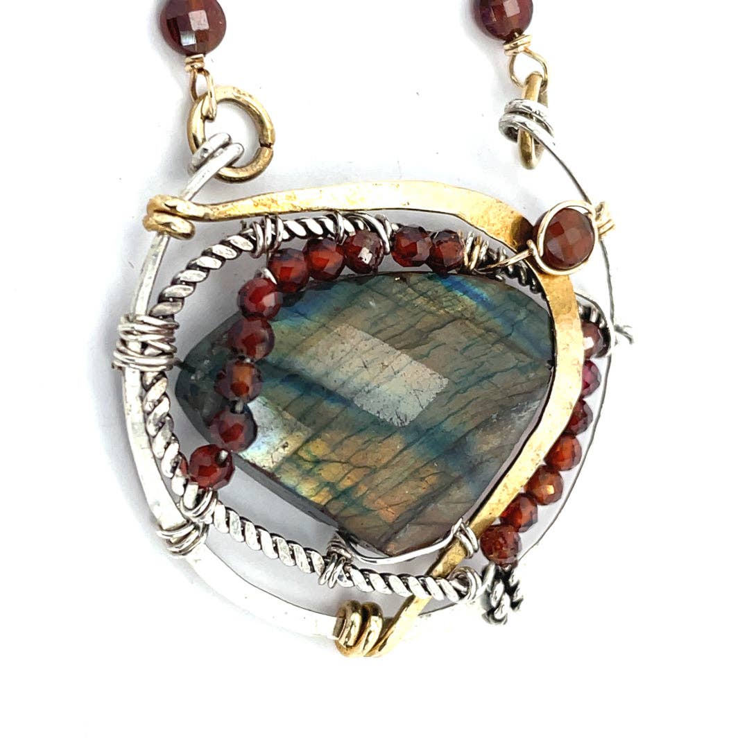 Cinnamon Labradorite Necklace with Chain